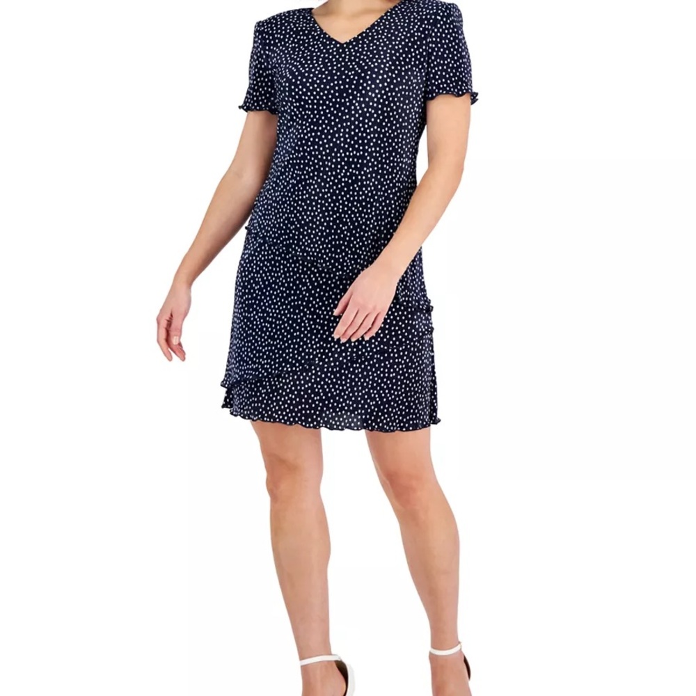 Connected
Petite Dot-Print Fit & Flare Dress